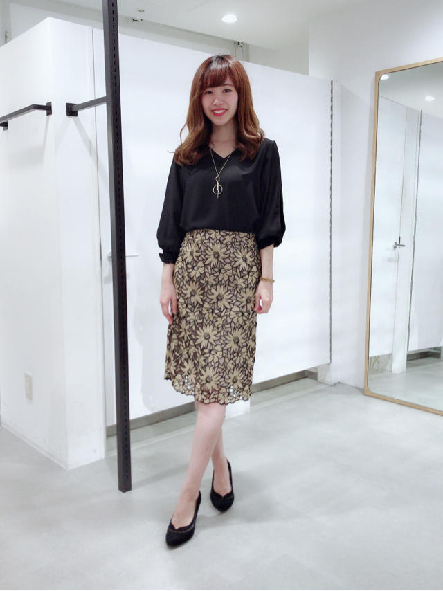 大人なタイトスカート(*˘︶˘*).｡.:*♡ 