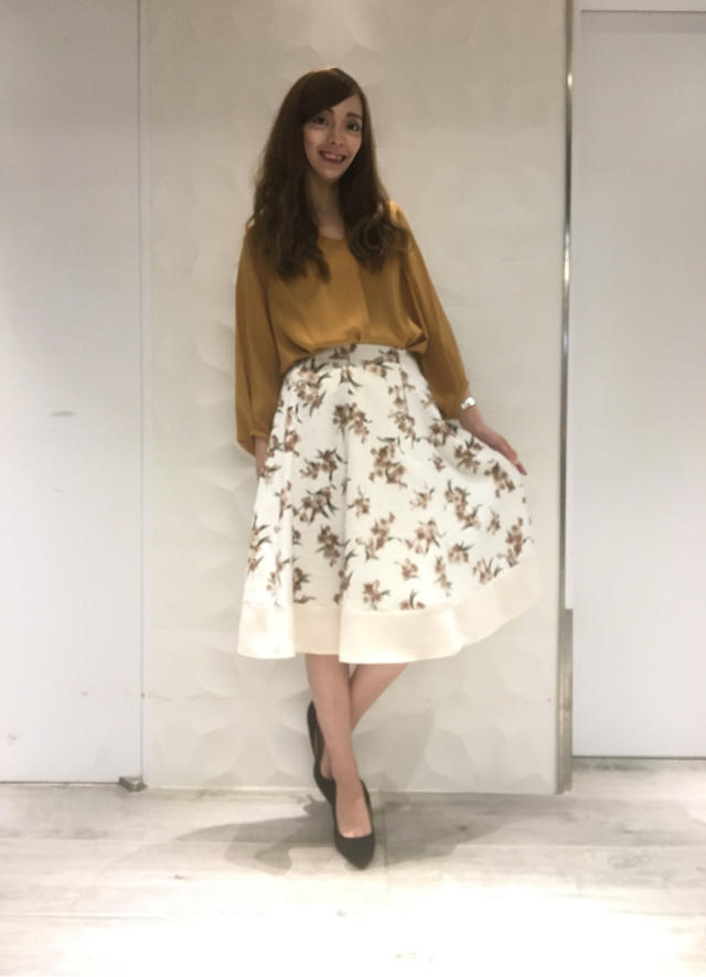 昨日入荷♡♡ジャガード♡フラワープリントスカート(♡´ ꒳ ` )ﾉ