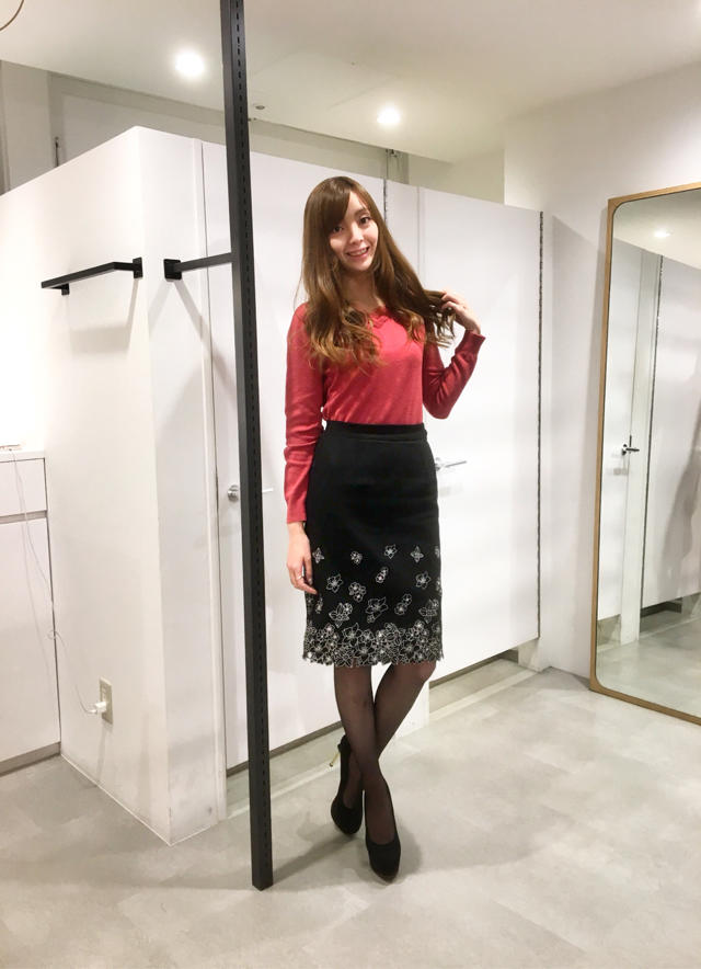 大人気の刺繍タイトスカート♡数量限定で再入荷(*´꒳`*)
