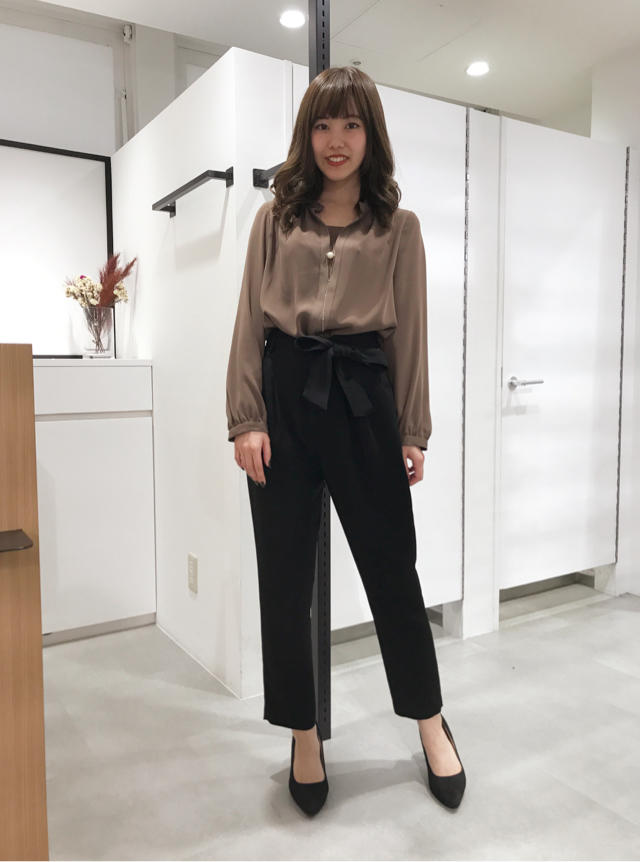 再入荷♡初日で完売した大人気ブラウス٩꒰｡•◡•｡꒱۶