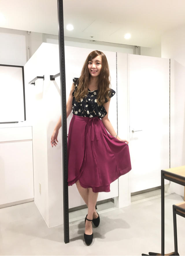 再入荷アイテム♡大人気♡花柄ブラウス٩꒰｡•◡•｡꒱۶期間限定プライス!!!