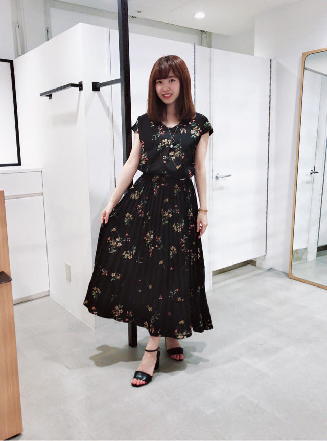 再入荷★本八幡店大大人気ワンピース！！！