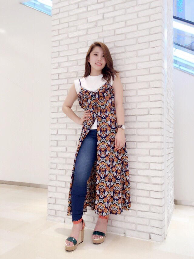 レトロな雰囲気のキャミソールワンピース❤︎ 