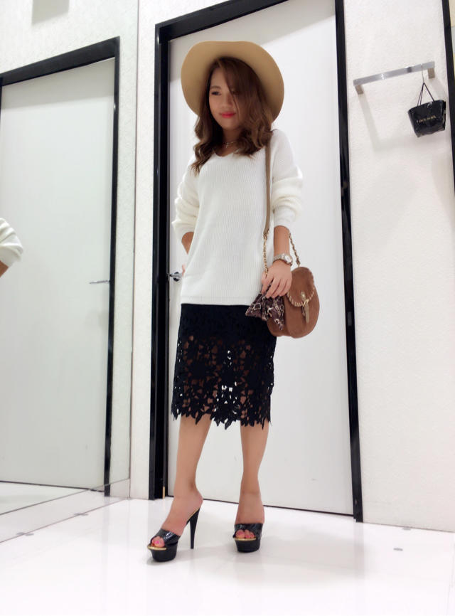 完売間近♡大人気ゆるknit…ヒトミ