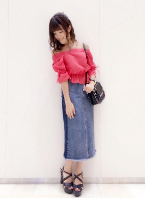 オフショル×マキシSKでヘルシー女子♡♡MAIKO