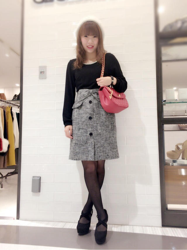 胸元パールワンピース♡