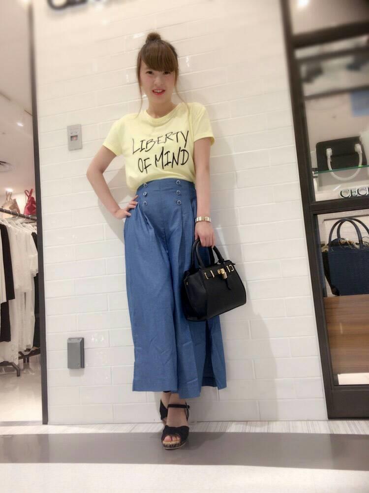 スリット入りガウチョパンツ♡