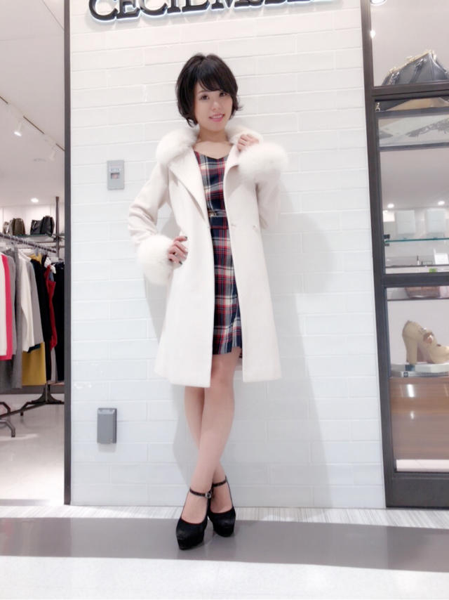 ファー付きガウンコート♡