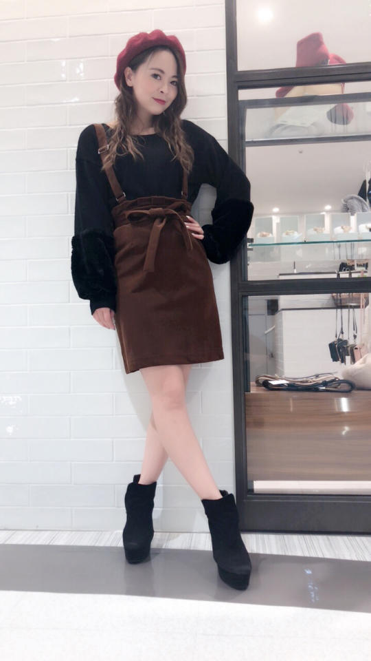 サス付きコーデュロイスカート♡