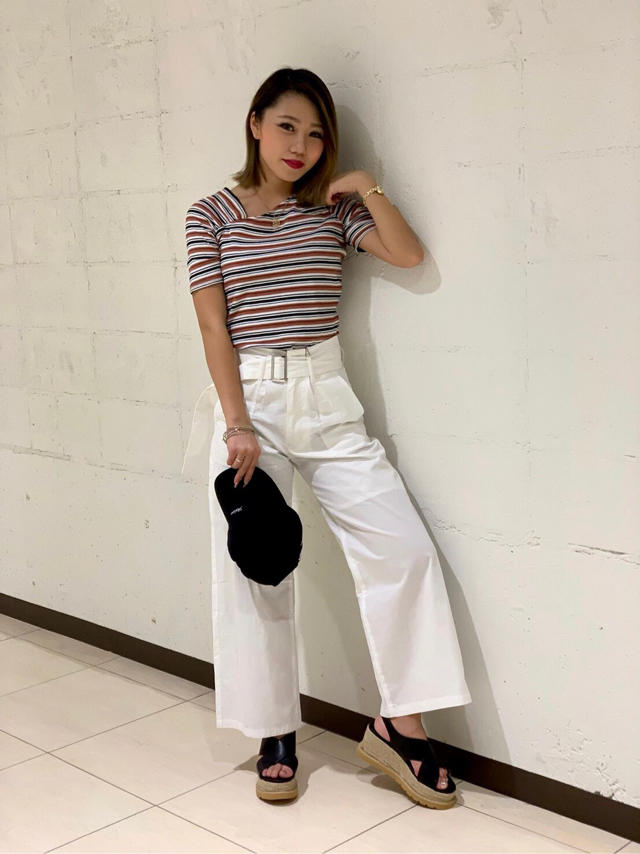 シンプルbutおしゃれトップス  tomomi