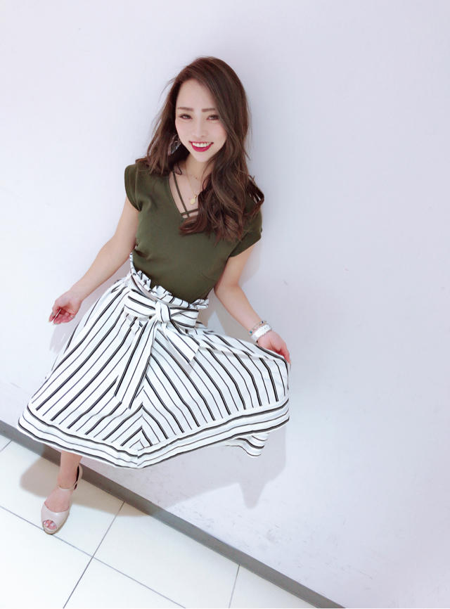 待望のオトナ女子♡スカート！！&懐かしシリーズ&シークレットpicture♡笑 ✏︎maki