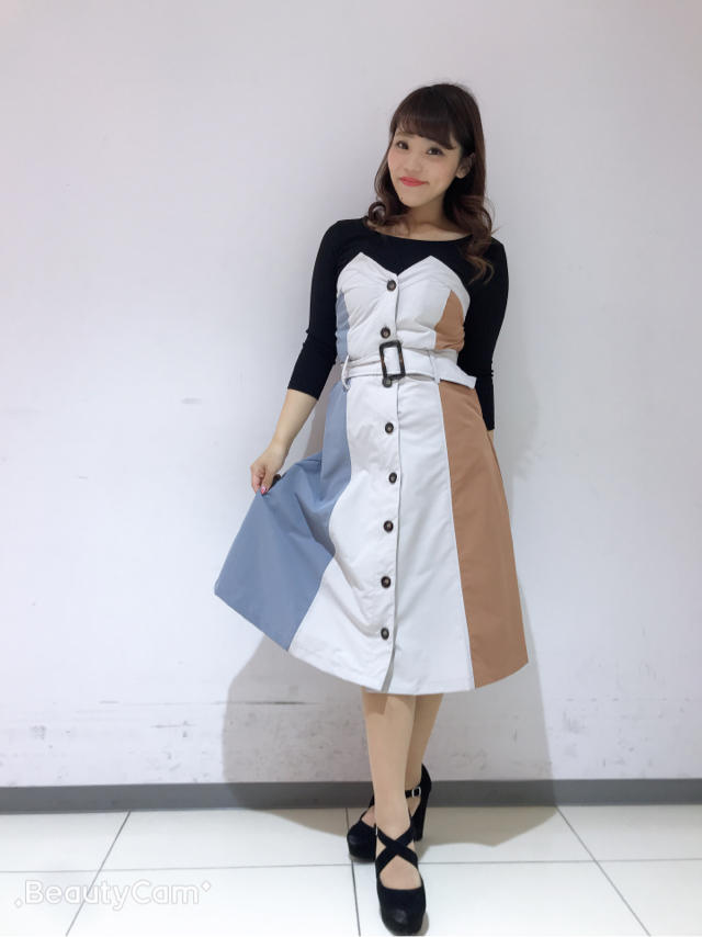 セシルお馴染みのバイカラーワンピースの新登場！！♡✏︎yuuka