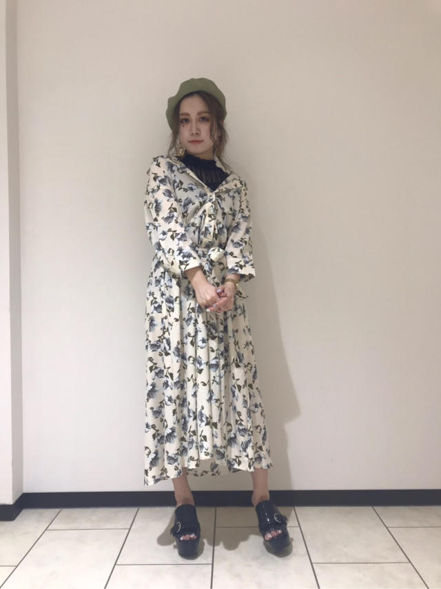 お花柄のかわいらしいシャウターの登場です！♡✏︎yuuka