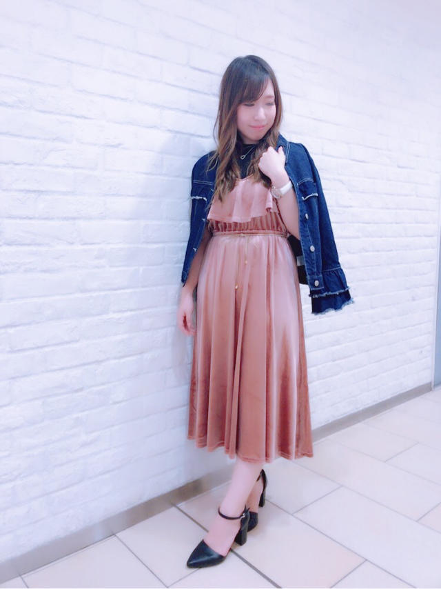 再入荷‼︎ベロアワンピース♡✏︎Maiko