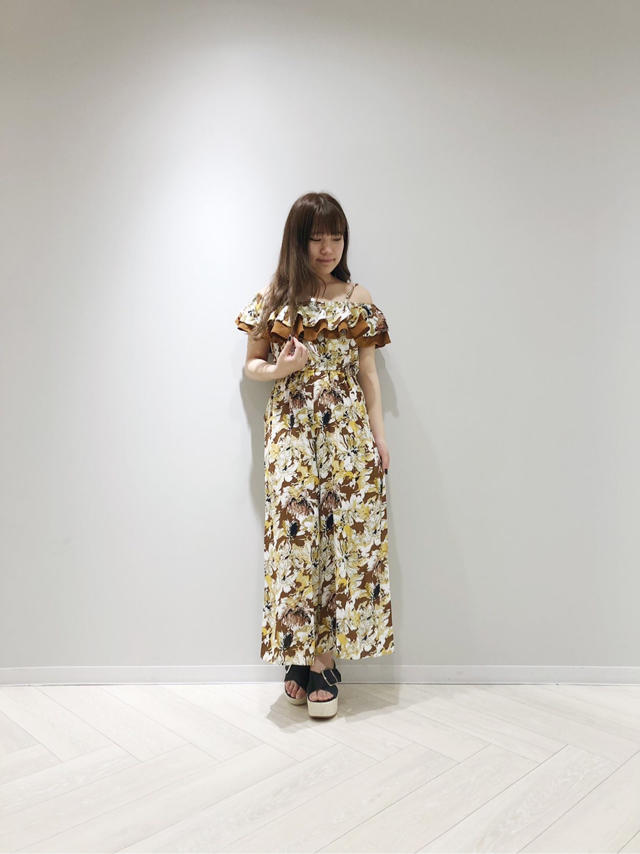 ❤️夏らしい！！大柄ボタニカルオールインワン✏︎yuuka❤️
