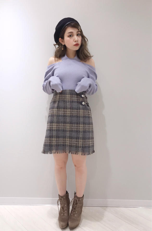 冬のミルキーカラーが可愛いTOP★tomomi