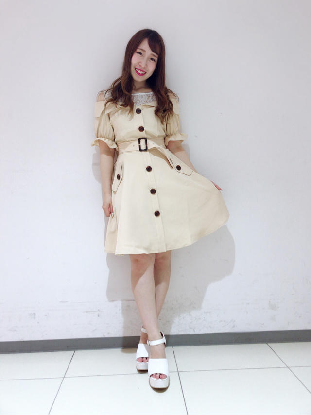 美スタイルゲット♡オフショル×レース♡トレンチワンピース✏︎maiko