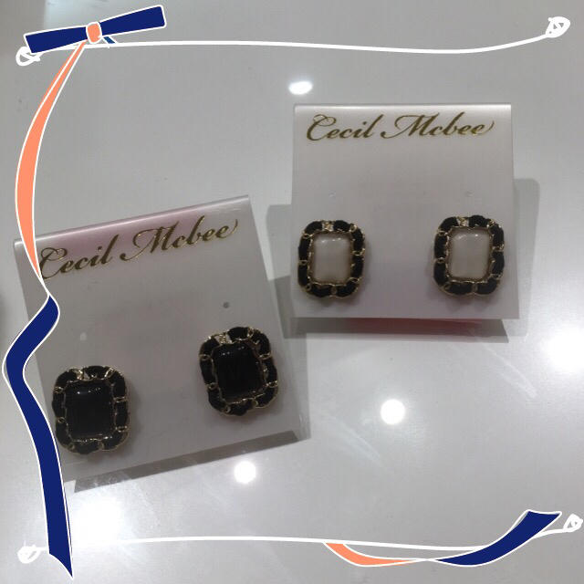 再入荷❥❥❥フレームシャムドピアス
