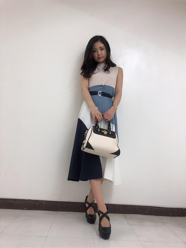 大人気ブロッキングワンピ♡marinaと▷▷Asami