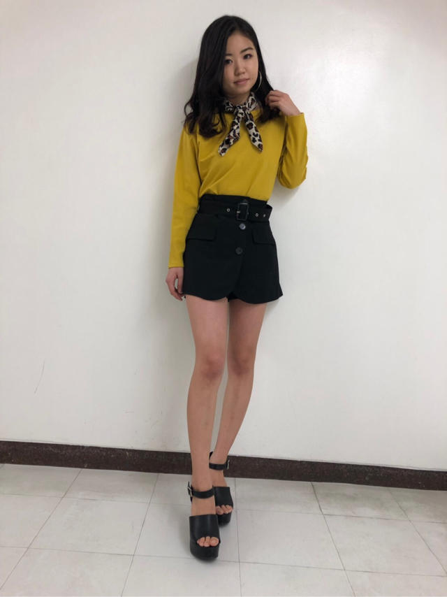 スカーフ付きトップスコーデ♡rina