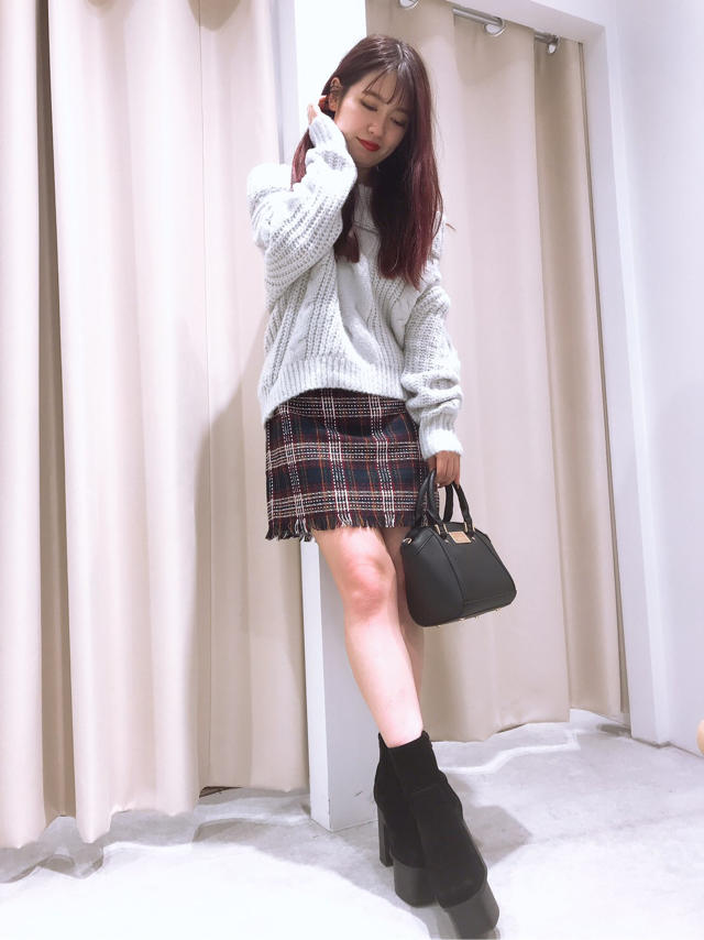 オフショルケーブルニット♡mayu