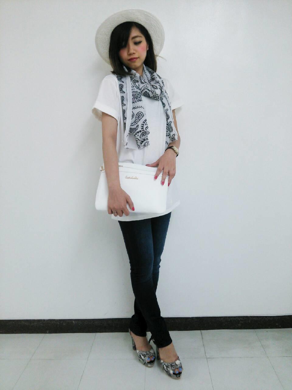 ★スカーフ付きTシャツ★