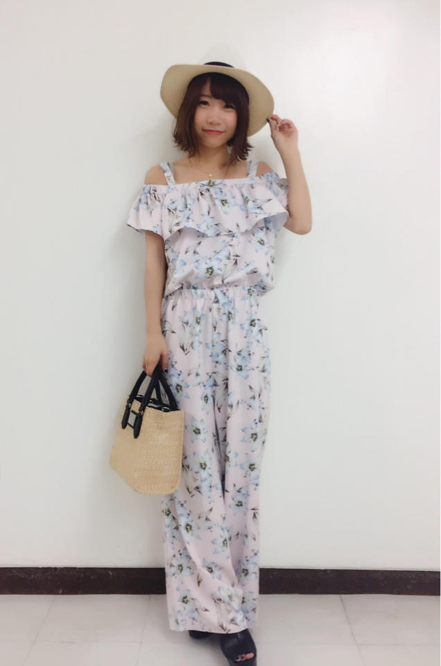 ♡リリー柄オールインワン♡