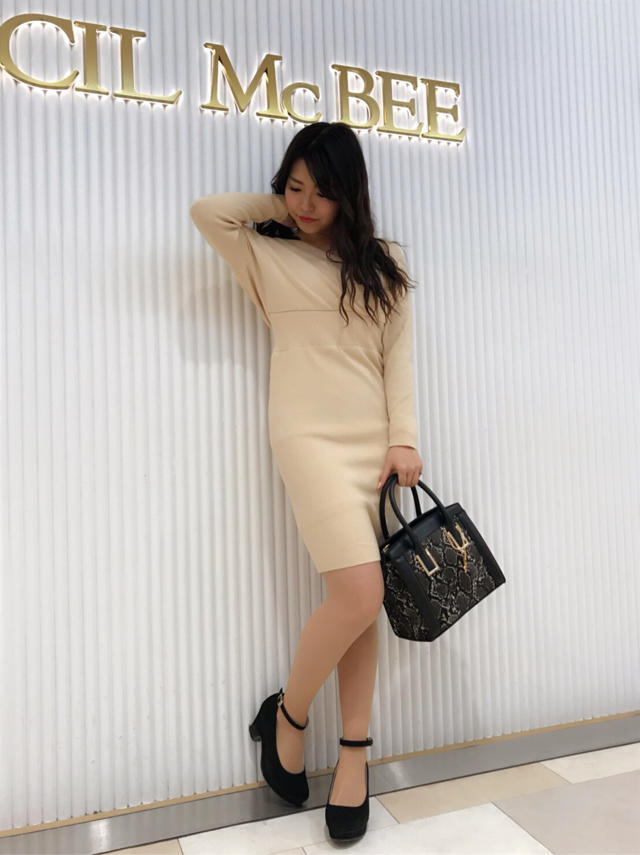 大人なデートにオススメ♡ニットワンピース✏︎あやちゅん