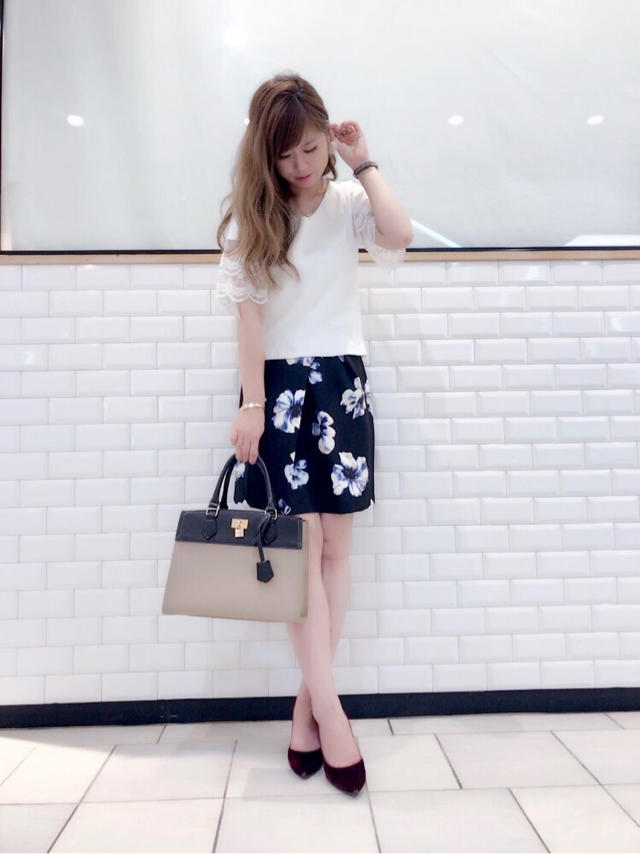 大人可愛い♡花柄スカート