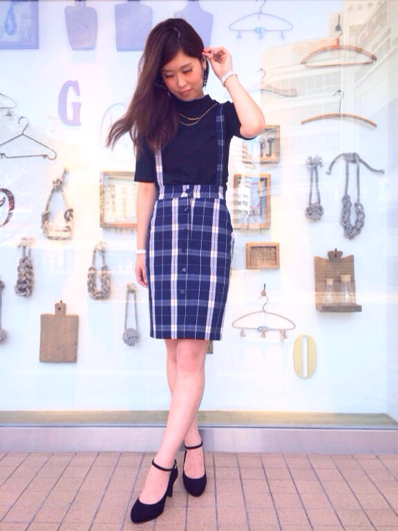 チェック柄を大人っぽく♡西山