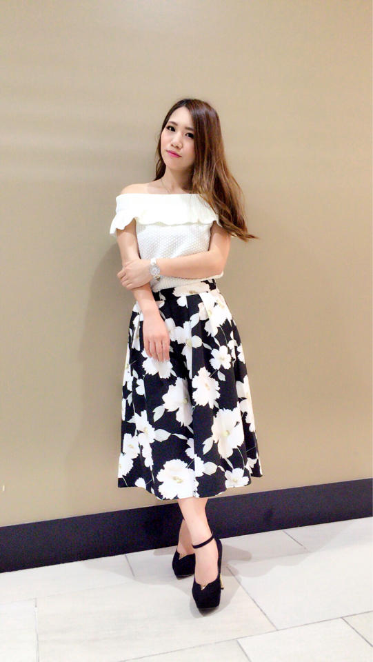 花柄×ニットでレトロコーデ♡大森