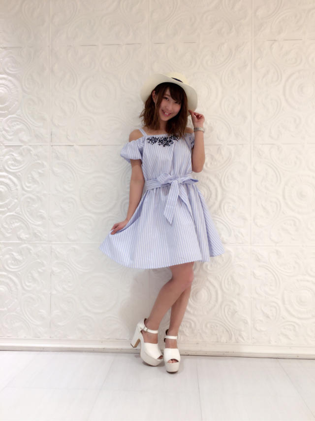 ストライプ刺繍オフショルOP♡