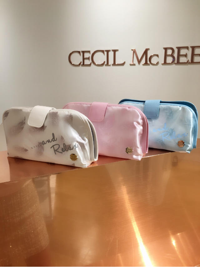 フェザーシリーズ♡二つ折りマルチポーチ