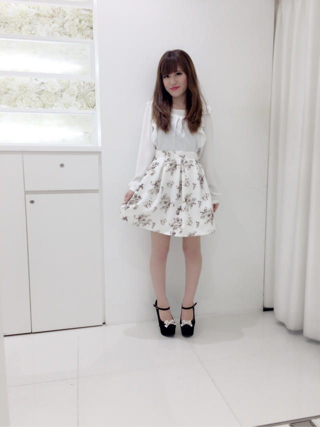 新作花柄スカート☆★☆ゆき