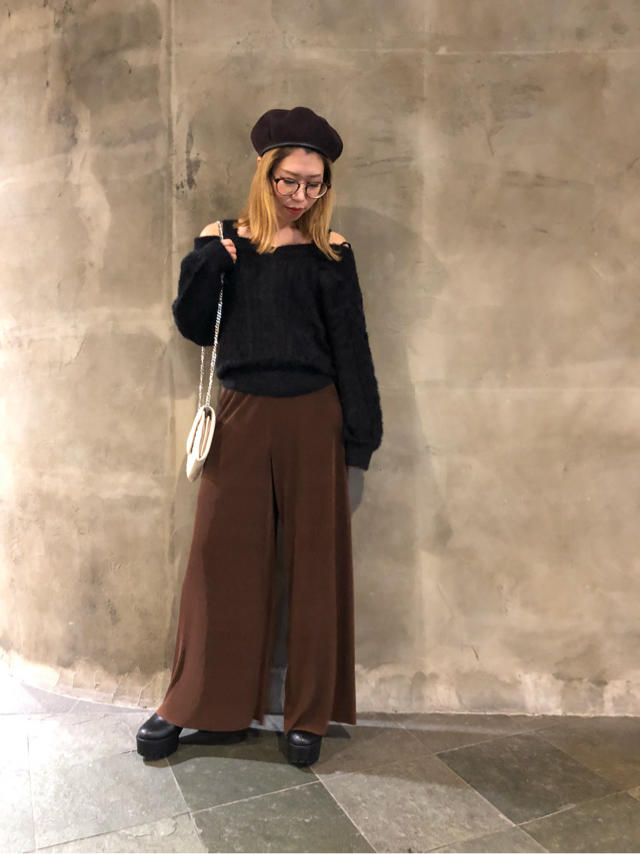 プリーツカットワイドパンツ♡本日までホークスセール開催中！！