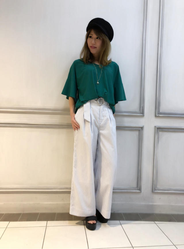 フレア袖トップス♡平チ