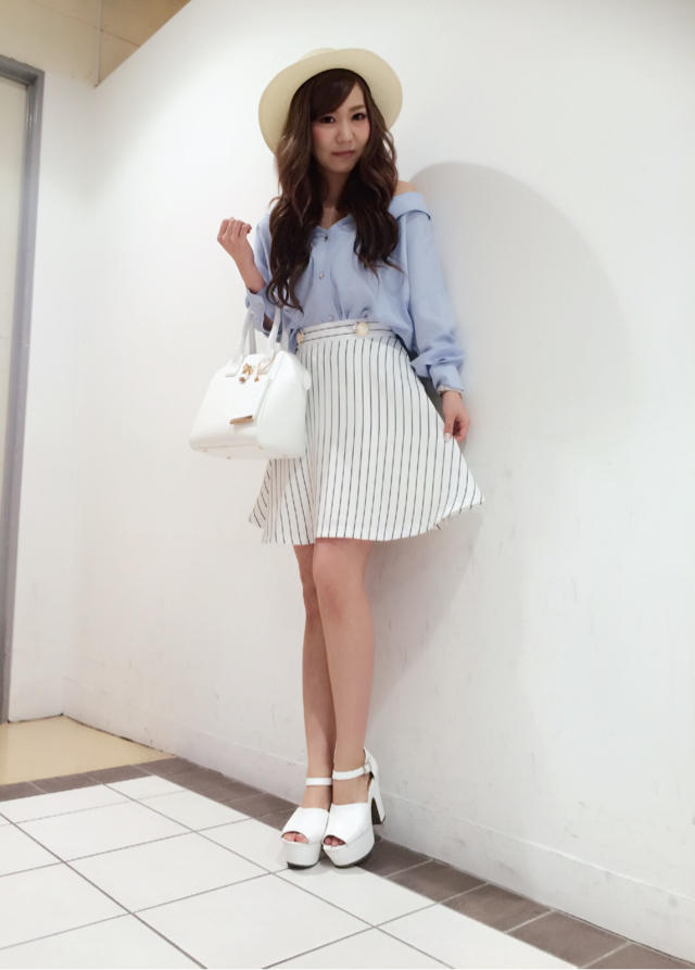 オフショルブラウス着回し♡asami