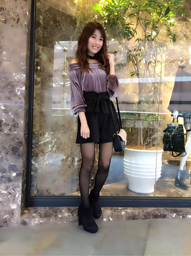 ベロアオフショル♡熊手チーフ♡