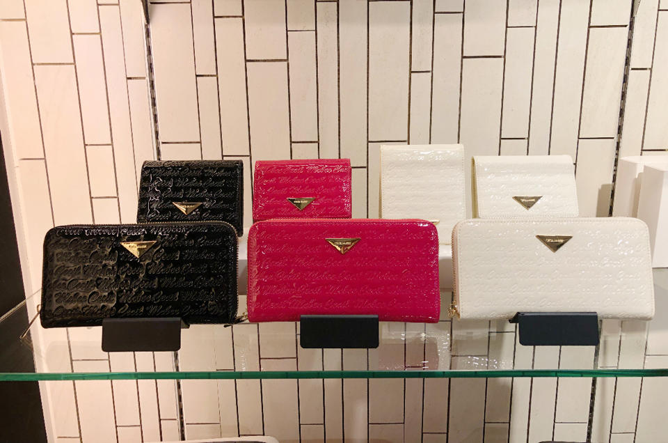 お財布、ポーチも！！bargainでGET♡