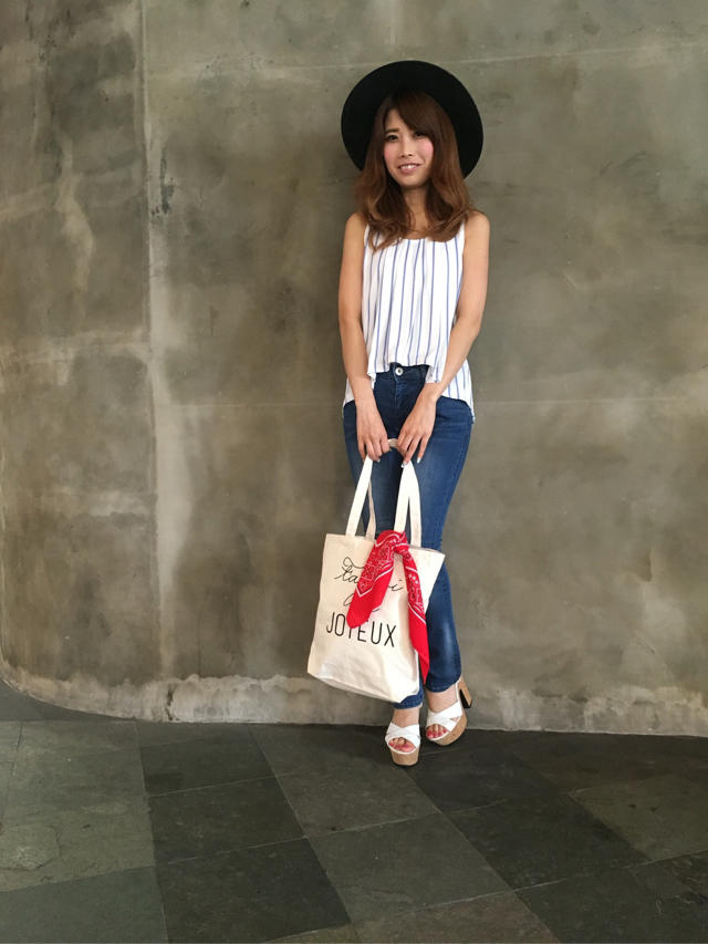 ストライプトップス♡熊手チーフ