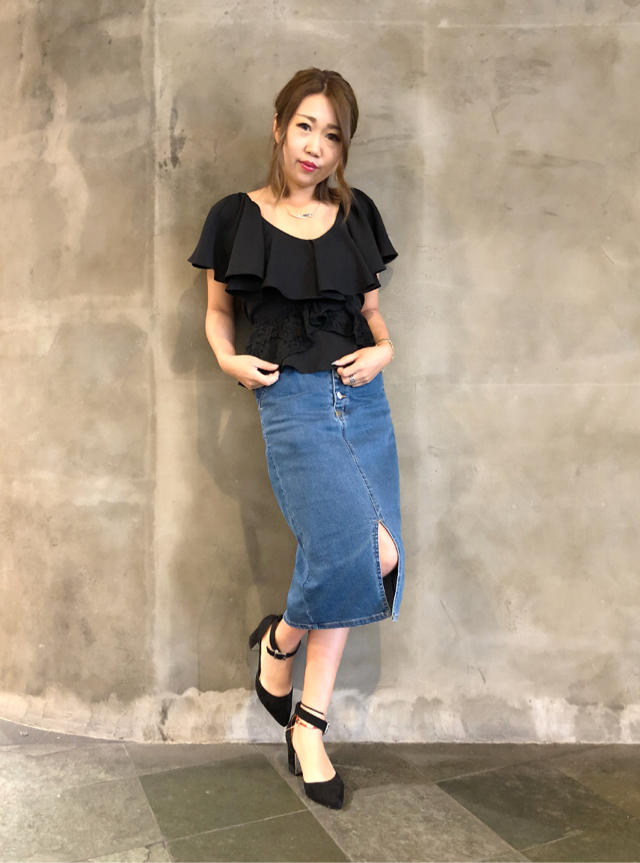 クロスラッフルトップス♡永池店長