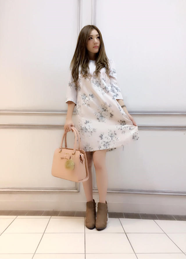 花柄サックスワンピース♡♡つぐ♡♡