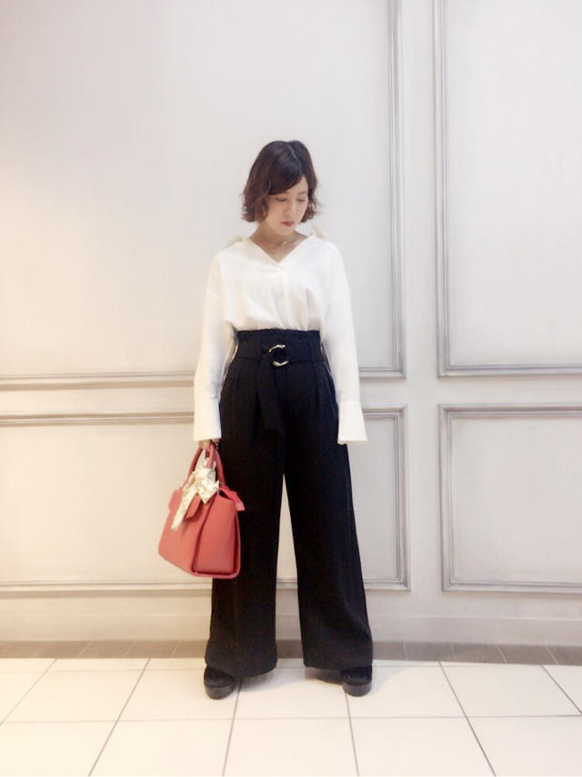 使いやすい♡ブラウス