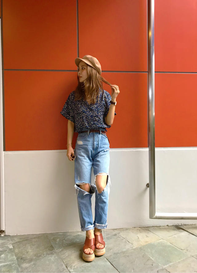 花柄シャツでカジュアルコーデ♡みきてぃ