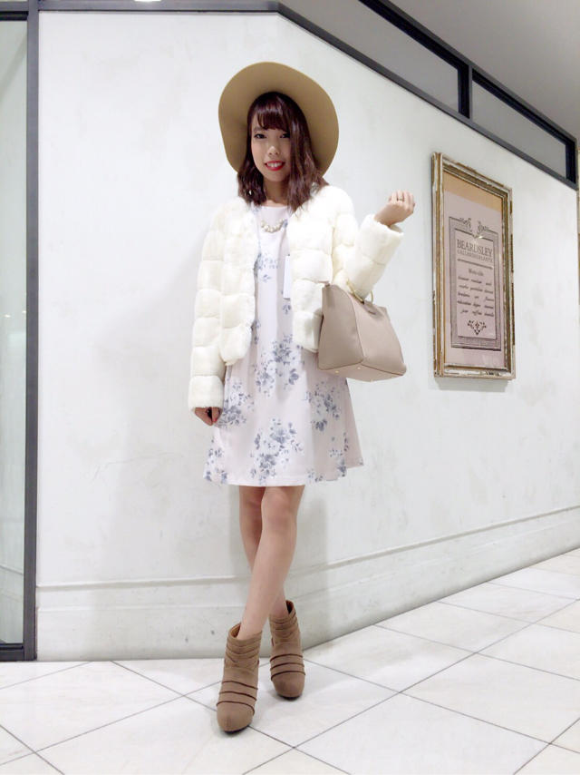 花柄ワンピース♡パステルカラー♡モコモココート♡ゆっきー