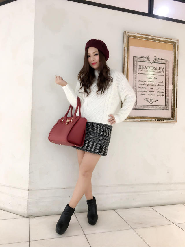 SALEニット♡新作スカート♡りむ/スタッフオフショト