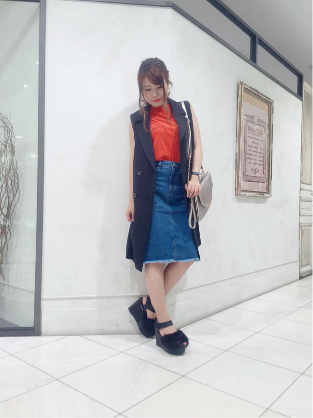 ちろ店頭CODE♡お気に入りフリンジタイトスカート♡ヘアーStyle！ちろ