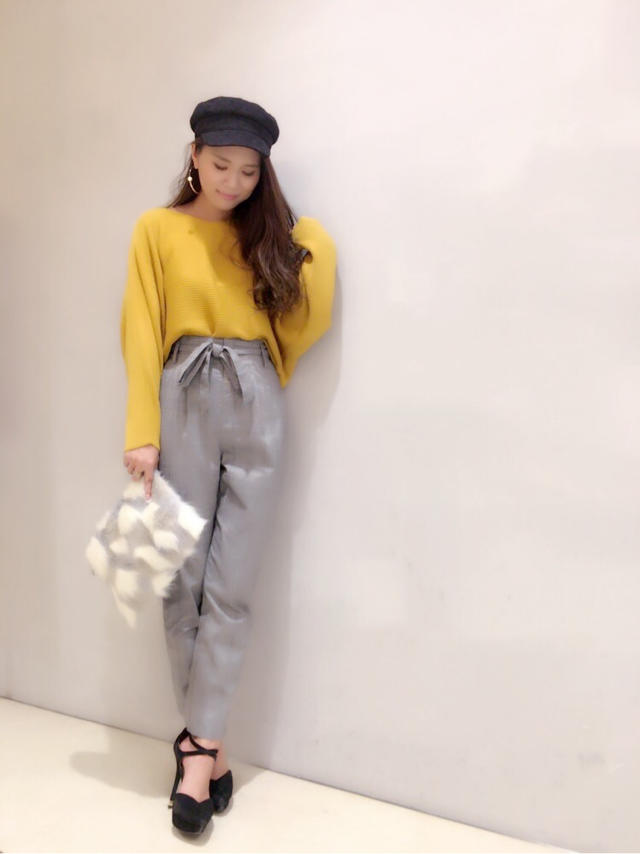 新作大人気ニット♡！！/美シルエットパンツ♡/店長会写メ〜♡内田