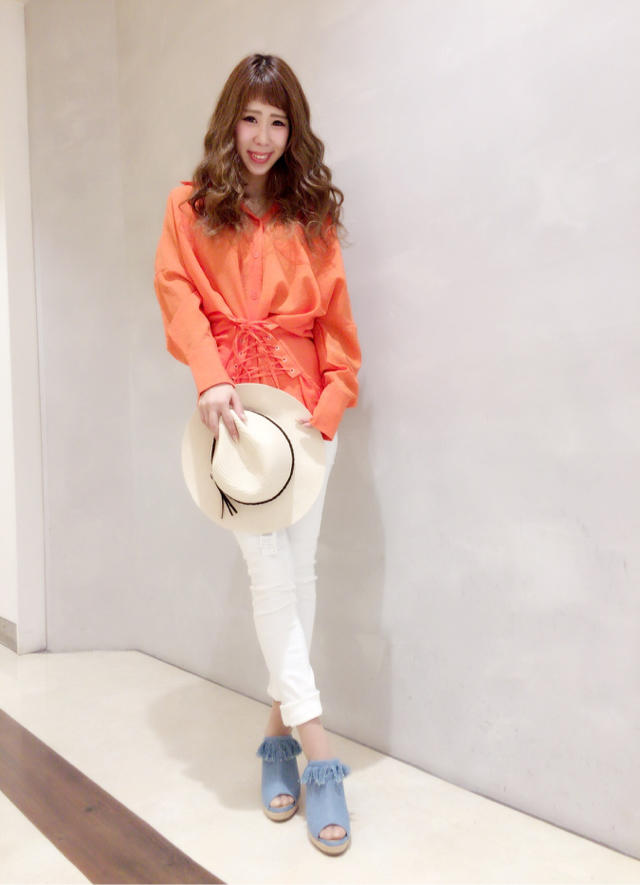 サッシュベルトがシャツに付いてきたー！！！驚きの便利オシャレシャツ♡ヘアメイク♡堀内
