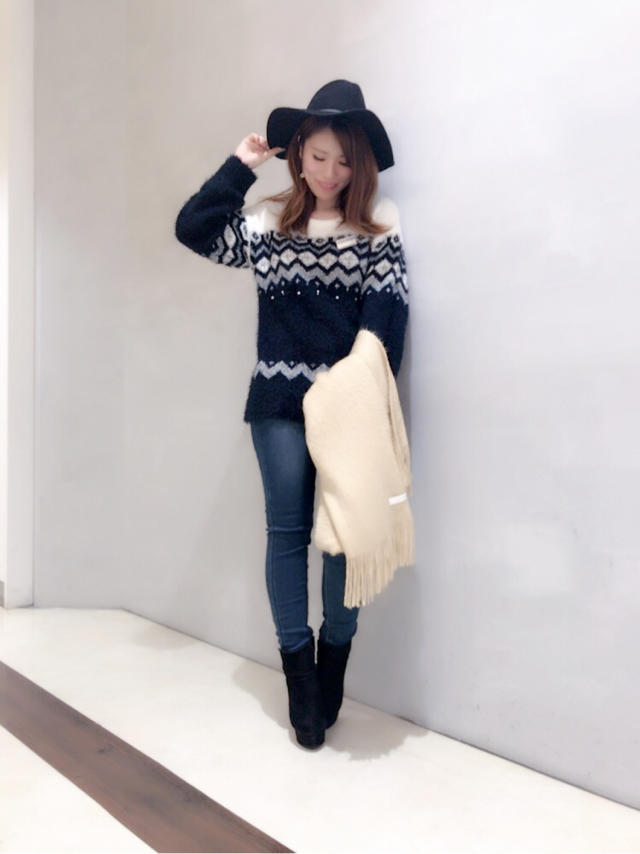 着心地最高！ふわふわのノルディック柄ニット/秋ネイル♡田中